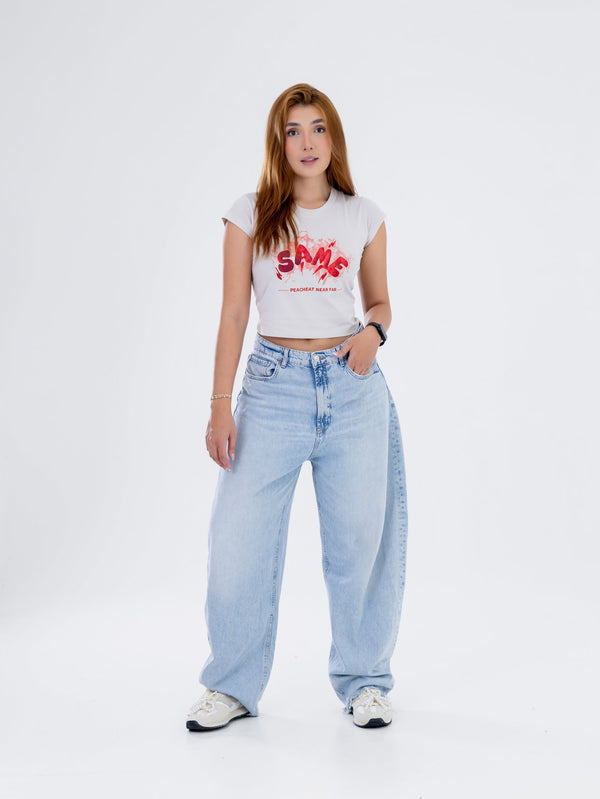 Camiseta Crop Blanca con Estampado Same