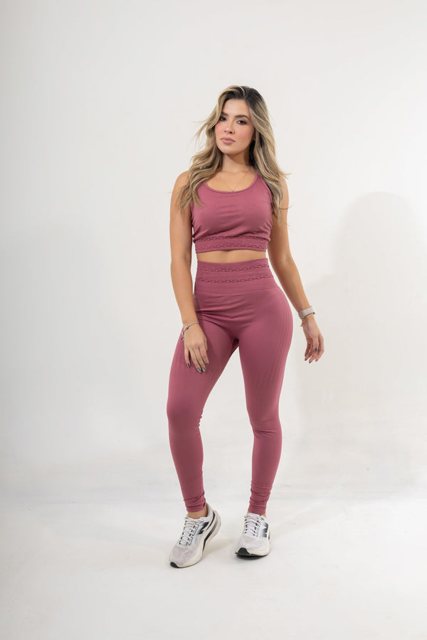 Conjunto Leggins y Top Brasier
