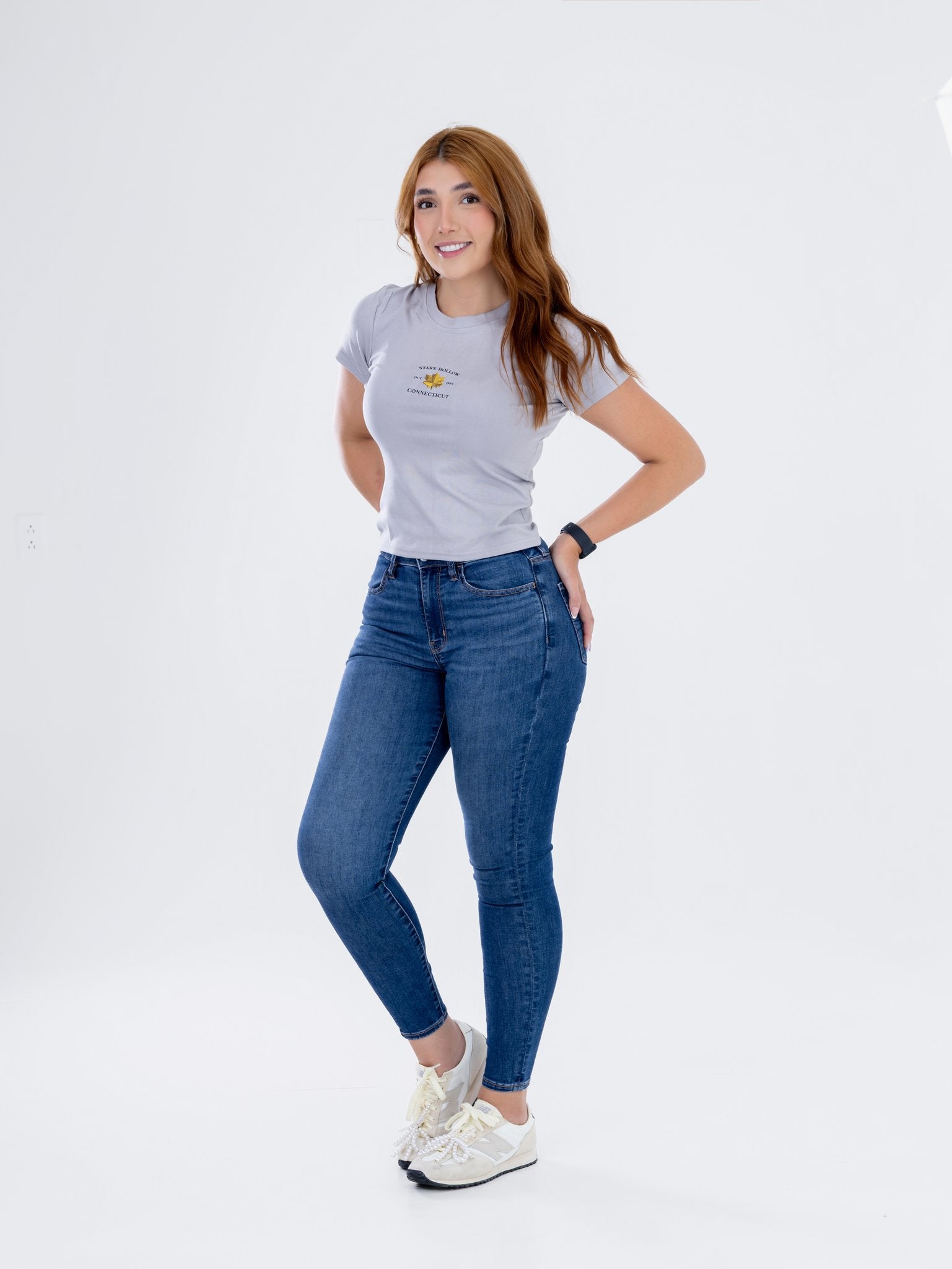 Camiseta Gris con Estampado Stars Hollow
