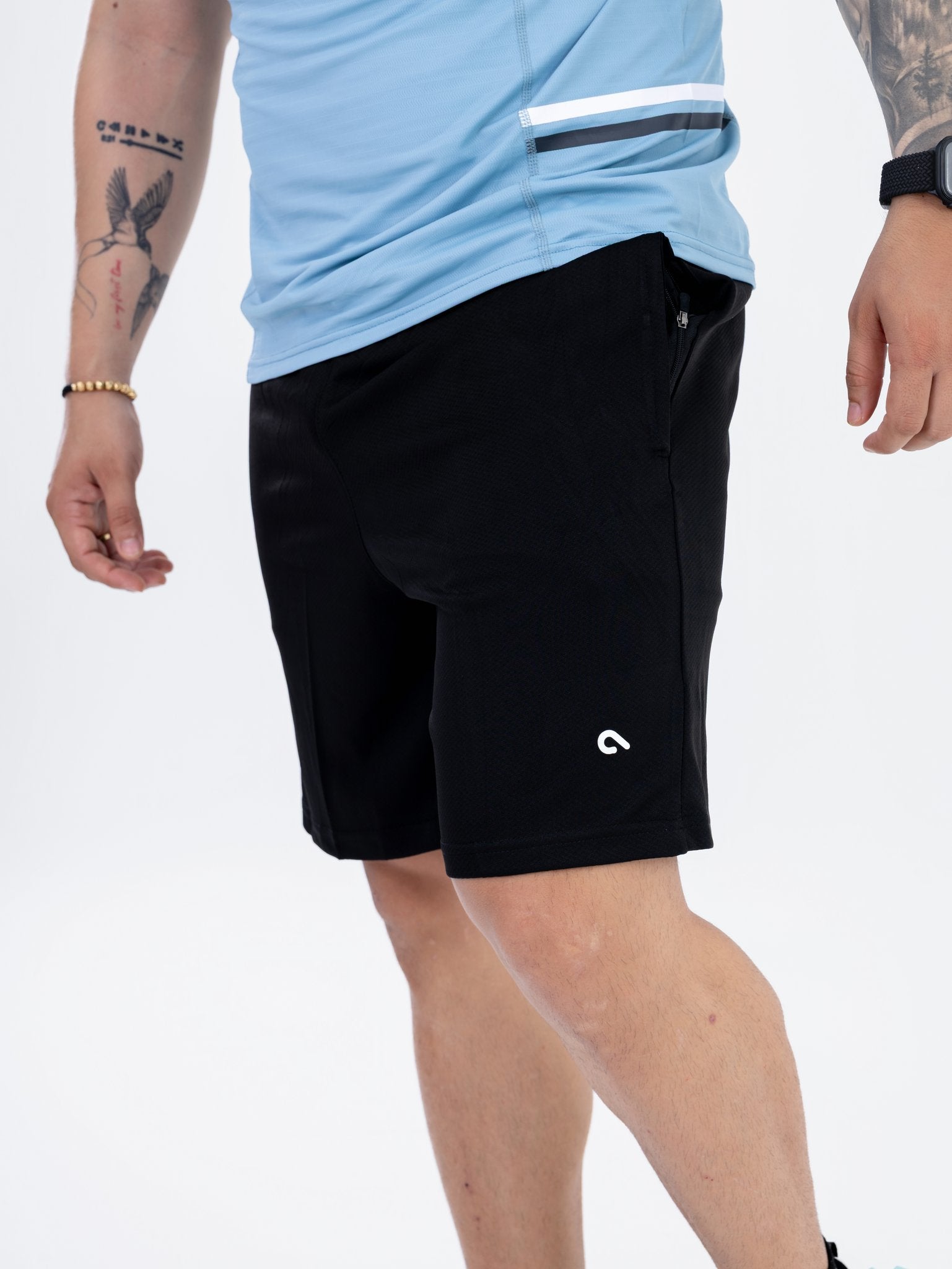 Pantaloneta Negra con Bolsillo en Cremallera