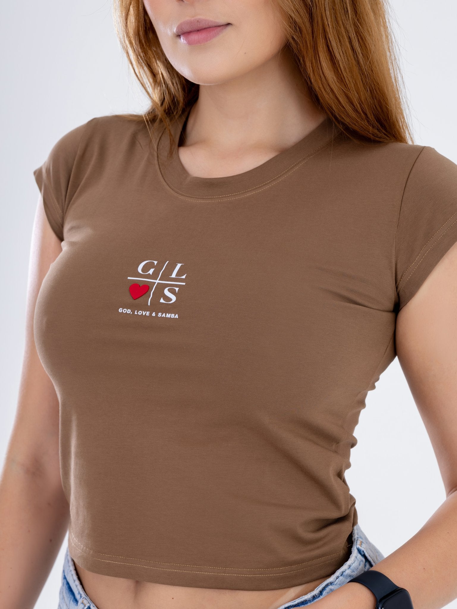 Camiseta Crop Café con Estampado