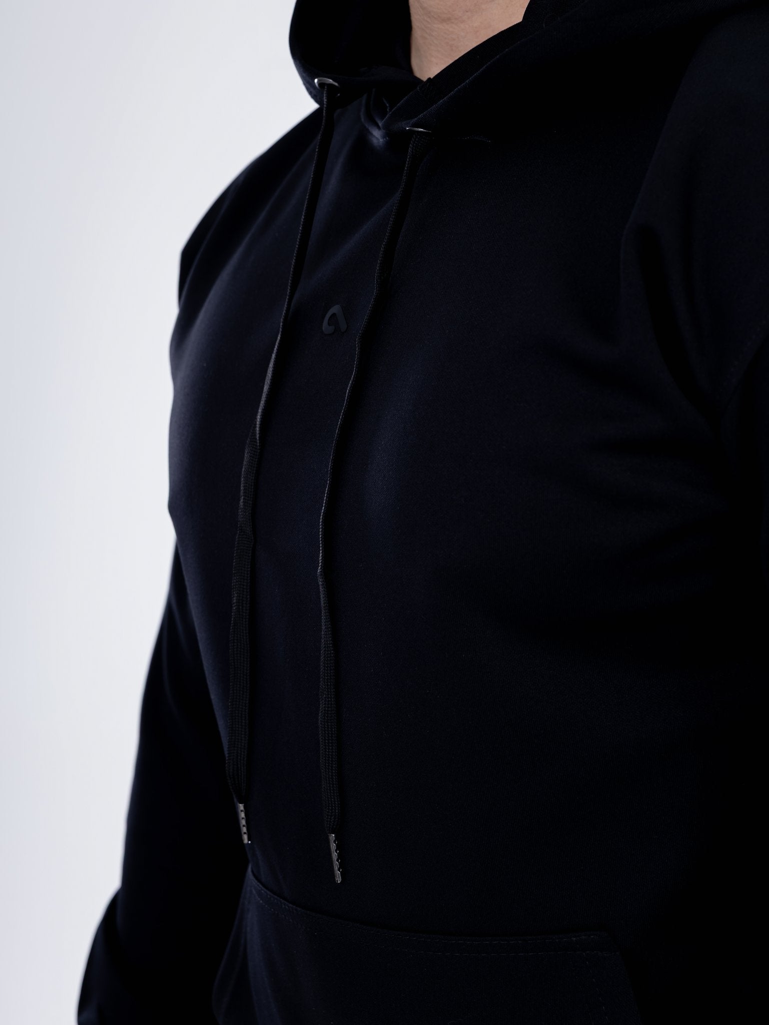 Conjunto Hoodie y Jogger Negro