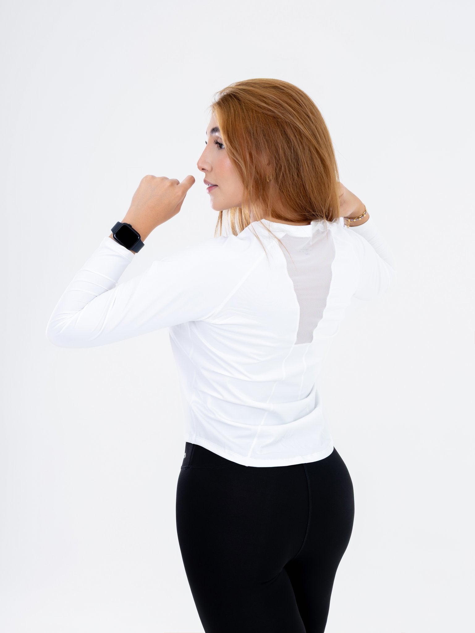 Camiseta Manga Larga Blanca con Espalda en Malla