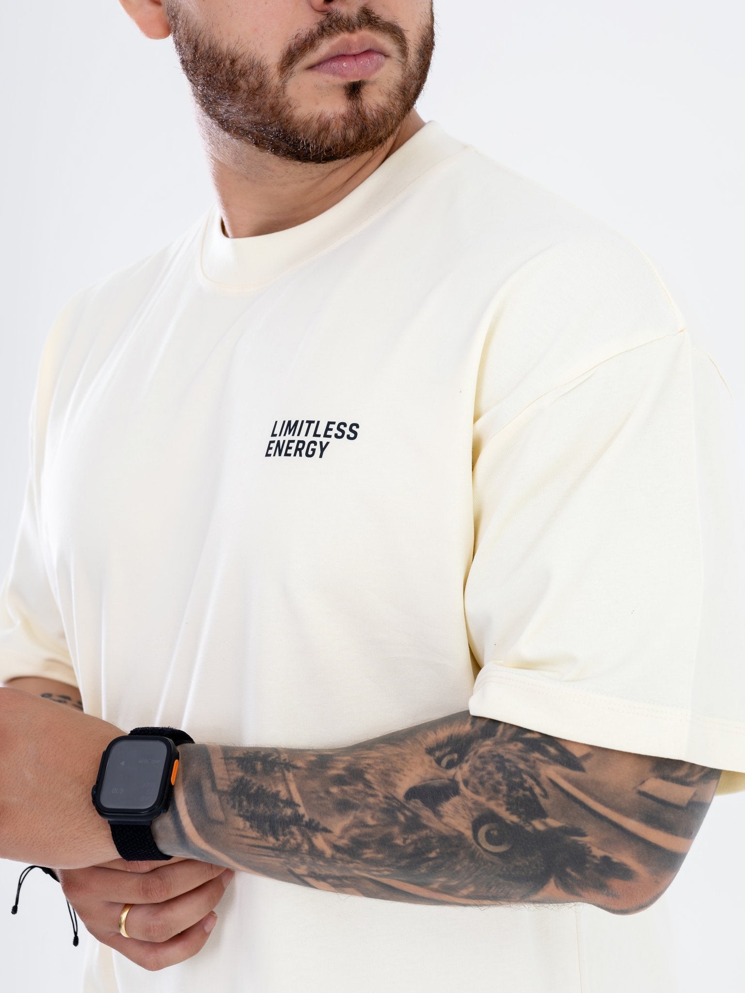 Camiseta Oversize Crema Limitless Energy