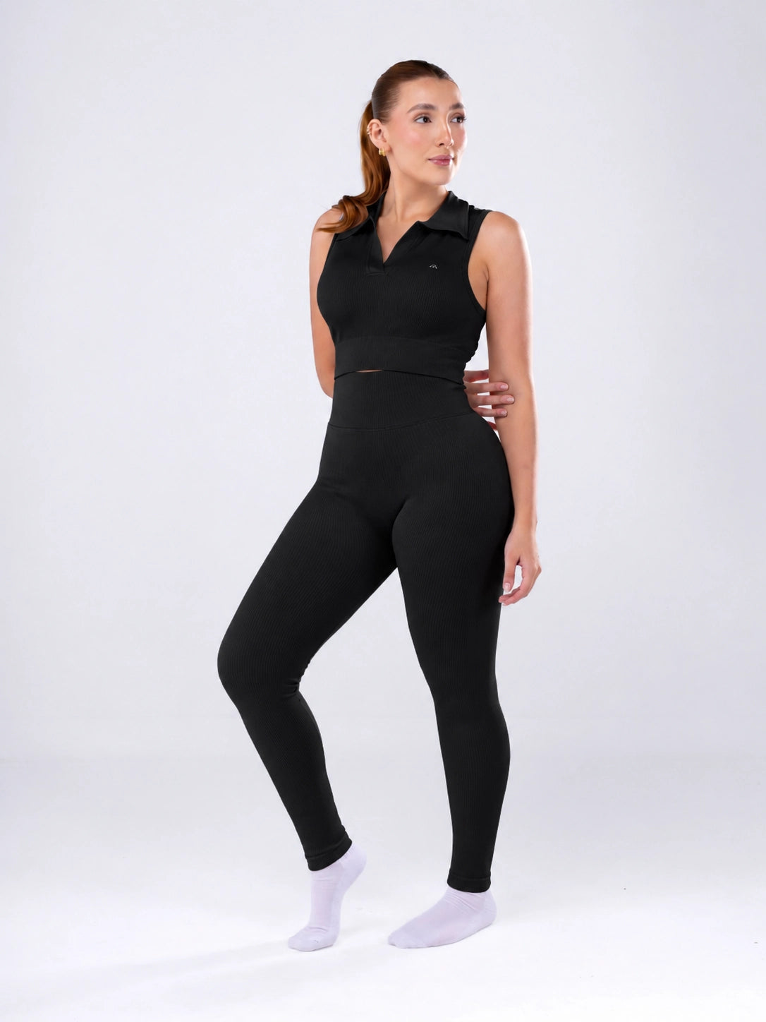 Conjunto Leggin y Blusa Tipo Polo